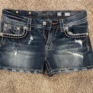 Womens Miss Me jean shorts size 29